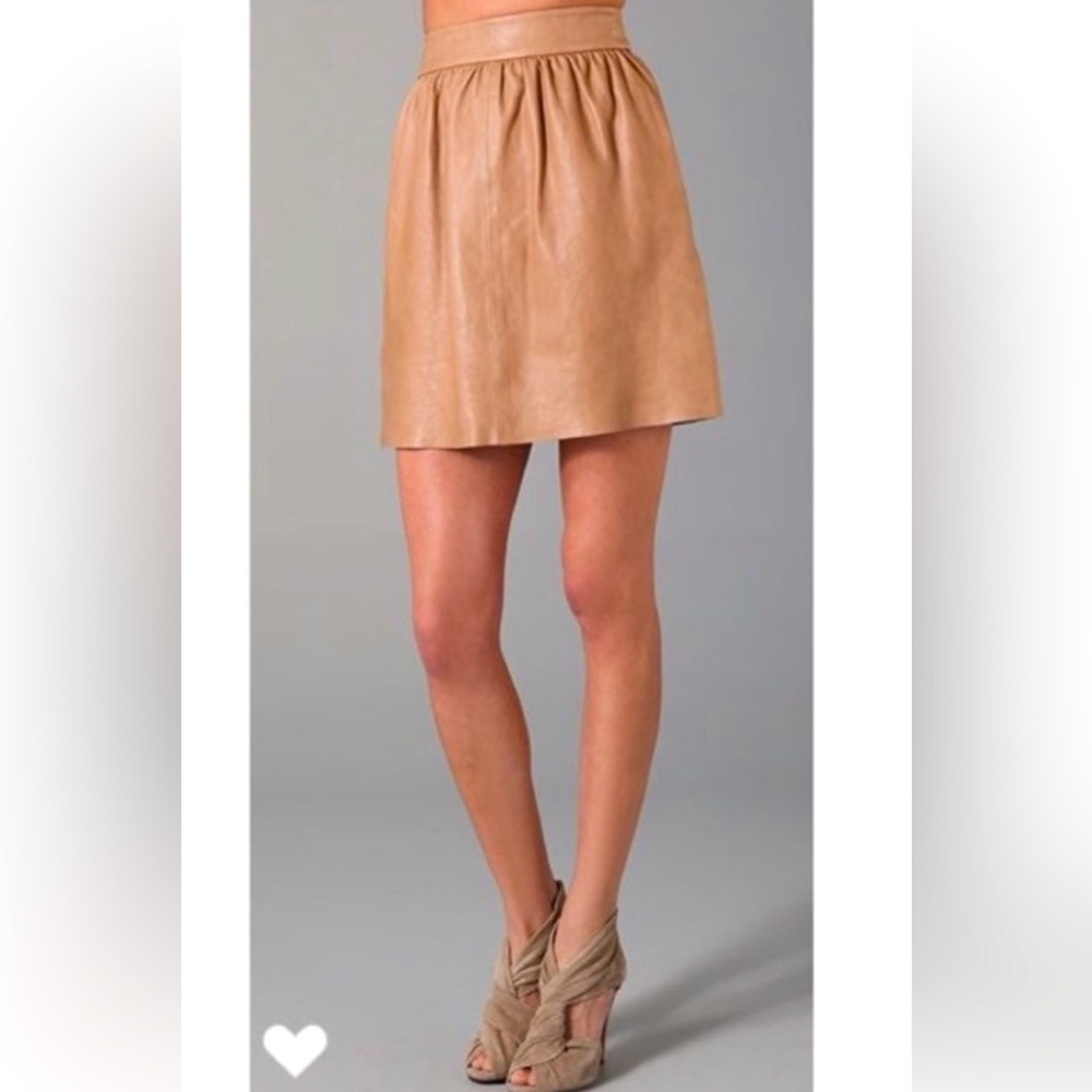 Alice + Olivia Leather Tulip Skirt Tan Brown Nude Pleated
